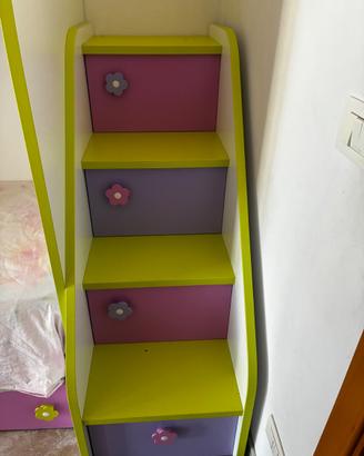 Letto  castello con gradini contenitore e colonna