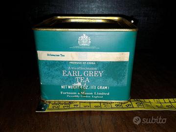 Scatola da tè vintage in latta