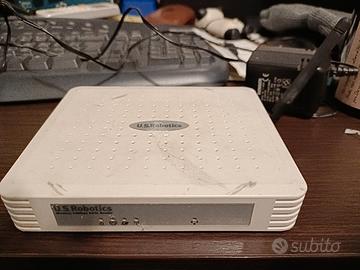 Router ADSL 54Mbps wireless US Robotics USR9110.