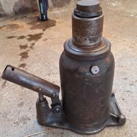 martinetto idraulico  a bottiglia anni 50