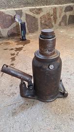 martinetto idraulico  a bottiglia anni 50