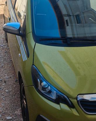 Peugeot 108 Top! cmCollection 2022 - Neopatentati 