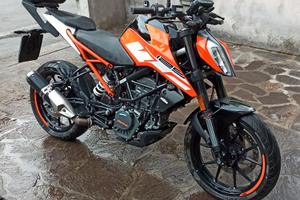 KTM Duke 125 – 2019