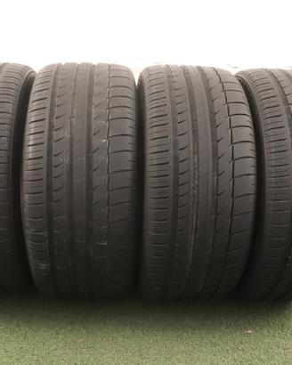 Gomme Triangle Sportex 255 40 18 estate