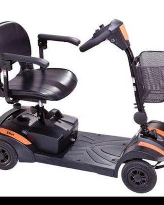 Scooter elettrico per persone con disabilità