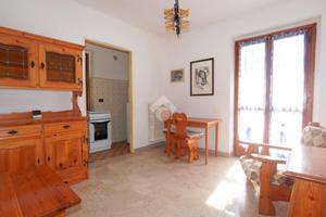 2 LOCALI A GRAVERE