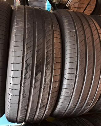 4 pn 225 55 18 Michelin con montaggio 