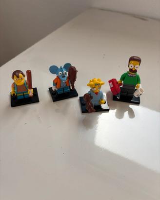 Lego Simpson 4 Minifigures con accessori
