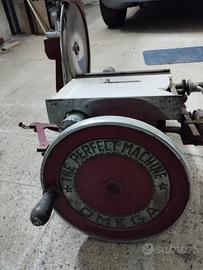 Affettatrice a manovella Vintage 