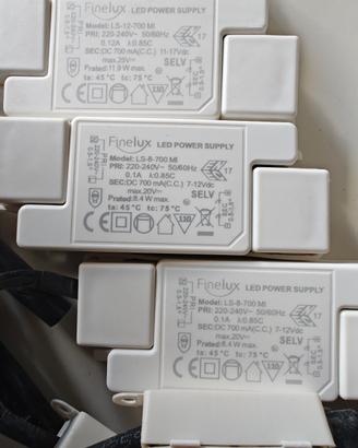 5 Trasformatori Led 12V 700mA