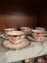 Set di tazze con teiera