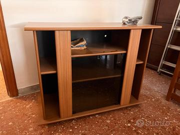 Mobiletto soggiorno per TV