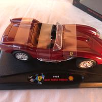 Modellino Ferrari 1:18 condizioni nuovo