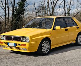 Lancia Delta 2.0i.e.16v turbo HF integrale