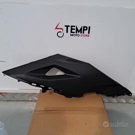 Fianchetto anteriore Destro Suzuki Burgman 400 (da
