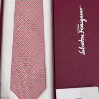 Cravatta Salvatore Ferragamo NUOVA