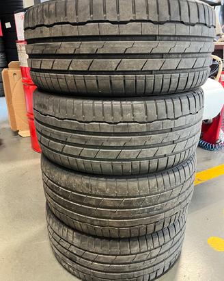 Gomme usate 225/40r18 Hankook