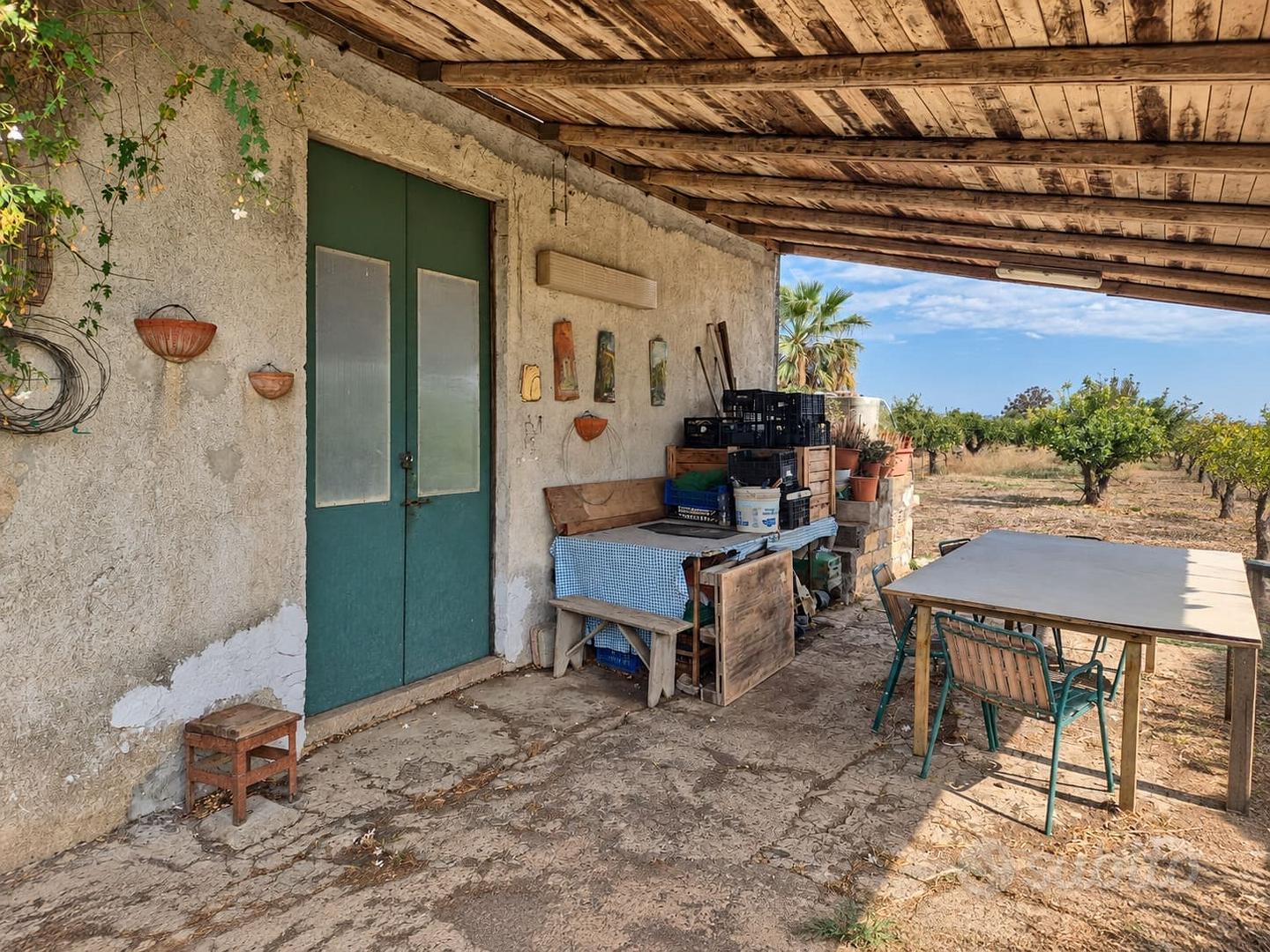 Terreno con fabbricato via delle Zagare - Vista 4