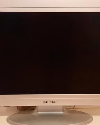 TV Samsung LCD mod. LW20M11C + telecomando, 3 cavi