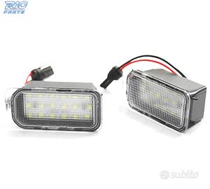 LUCI TARGA A LED PER FORD 06-14