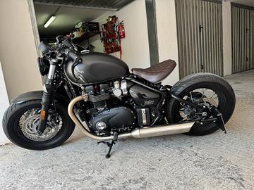 Triumph bobber 1200