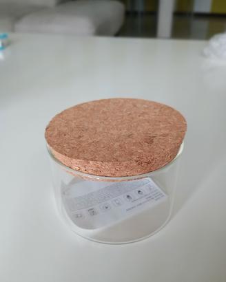 Vaso in vetro con tappo in sughero