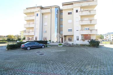 3 LOCALI A MONTALTO UFFUGO