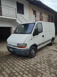 Renault master