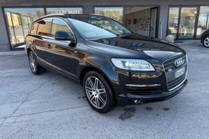 AUDI Q7 3.0 TDI 7 POSTI 12 MESI DI GARANZIA