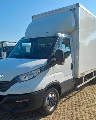 IVECO DAILY 35C16 3.0 - box+sponda