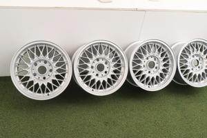 Cerchi in lega BMW M3 E30 15 ORIGINALI 2225375