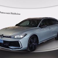 VOLKSWAGEN Passat 1.5 etsi act r-line 150cv dsg