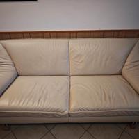 divano pelle Natuzzi 