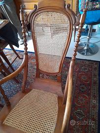 Sedia a dondolo antica