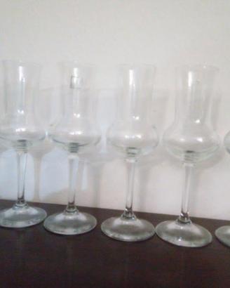 Lotto 9 Calici: 6 Cristallo Nuovi + 3 Cocktail