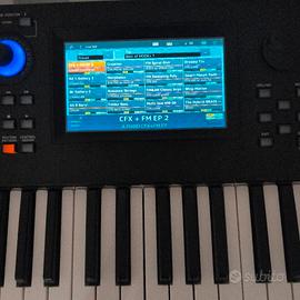 Tastiera YAMAHA MODX7 PLUS 