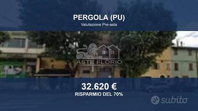 Immobile in asta di 193 m² a Pergola