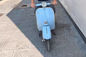 Vespa 50 L special faro tondo