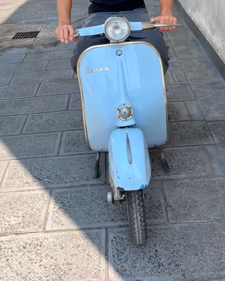 Vespa 50 L special faro tondo