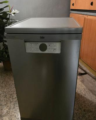 Lavastoviglie BEKO 45 cm 10 coperti