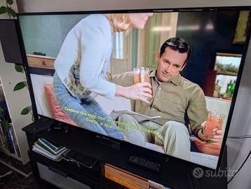 Smart TV Samsung 50 pollici 4K UHD, con scatola
