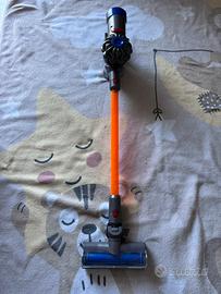 Aspirapolvere Dyson V8 gioco per bambini
