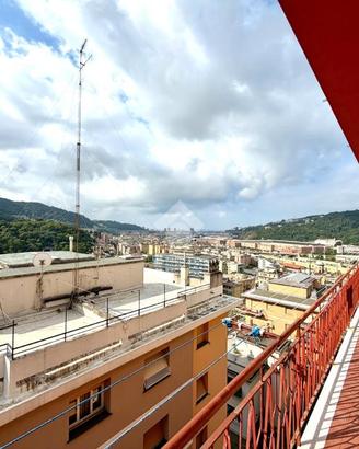 4 LOCALI A GENOVA