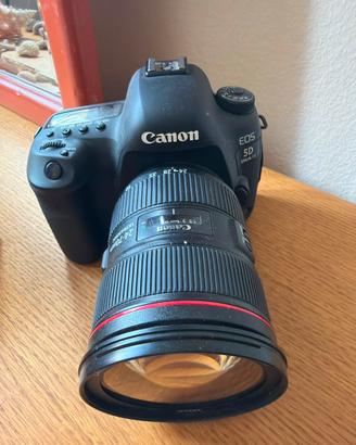 📷 Canon EOS 5D Mark IV (solo corpo macchina)