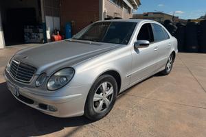 Mercedes E270 CDI W211
