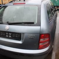 SCODA FABIA 1.2 -BENZINA -MOTORE AZQ ,CC1198,KW 04