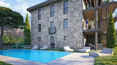 Appartamento a Desenzano del Garda, 5 locali