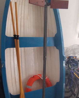 Barca lancia in vetroresina