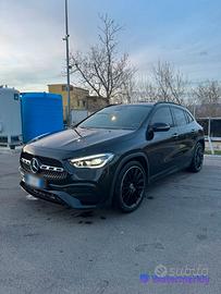 MERCEDES GLA 220D PREMIUM AMG