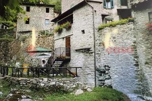 Terratetto Fabbriche di Vergemoli [UM242CVVRG]